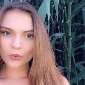 Meet your Posher, Sunny